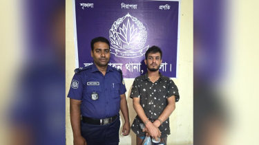 লালমোহনে ৫৫ পিস ইয়াবাসহ যুবক গ্রেপ্তার