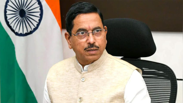 ভারতের নতুন শিক্ষামন্ত্রী হলেন প্রহ্লাদ যোশী