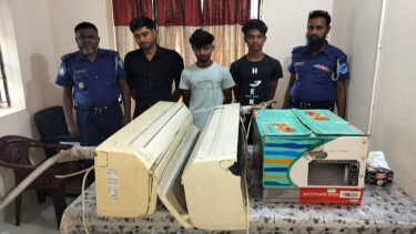 সাবেক সংসদ সদস্যর বাড়ির মালামাল চুরি, একদিন পর উদ্ধার করলেন পুলিশ