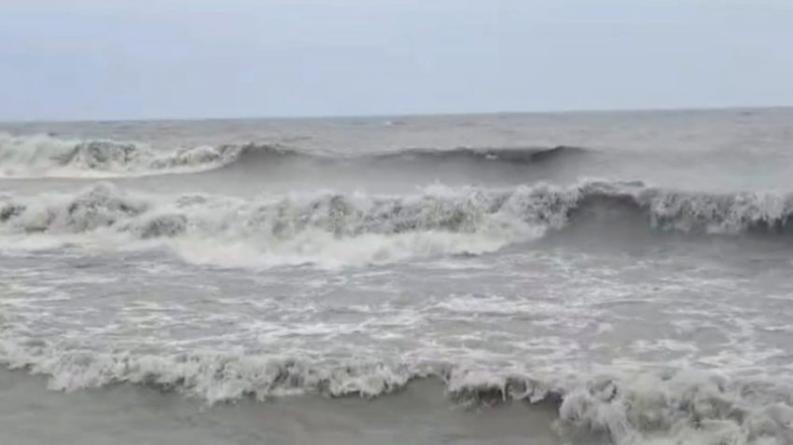 পটুয়াখালী বঙ্গোপসাগর উত্তাল, মৌসুমী বায়ু নিম্নচাপ, উপকূলে বৈরী আবহাওয়া