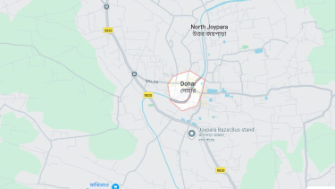 দোহারে জলাবদ্ধতায় ক্ষতিগ্রস্ত দুশতাধিক পরিবার পেল নগদ টাকা, শুকনো খাবার