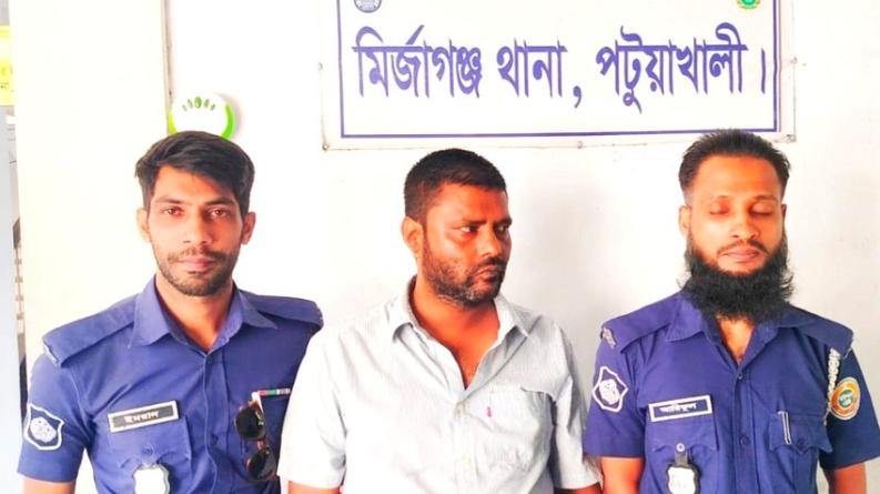 পটুয়াখালীতে আইনজীবী দম্পতিকে কুপিয়ে জখম, গ্রেপ্তার ১
