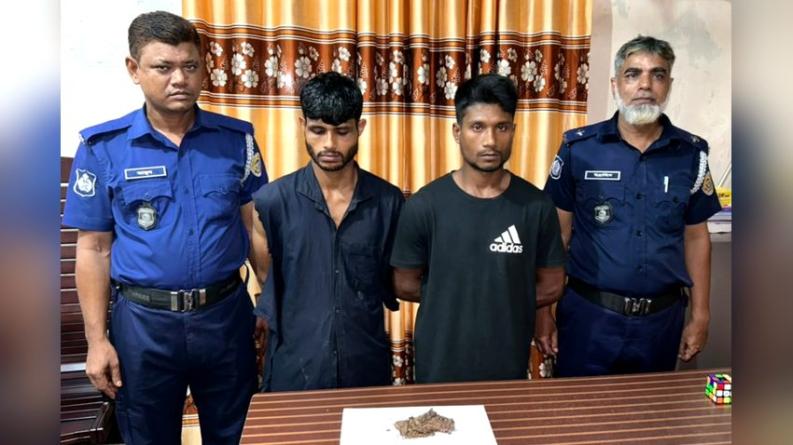 কাউখালীতে ২৫ গ্রাম গাঁজাসহ দুই মাদক কারবারি গ্রেপ্তার