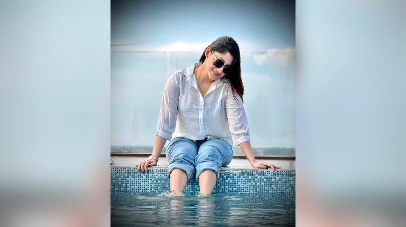 সাদা পোশাকে একগুচ্ছ নতুন ছবি দিয়েছেন পূজা চেরী। অভিনেত্রীর ফেসবুক থেকে