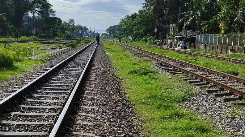 গাজীপুরে ট্রেনে কাটা পড়ে স্বামী-স্ত্রী নিহত