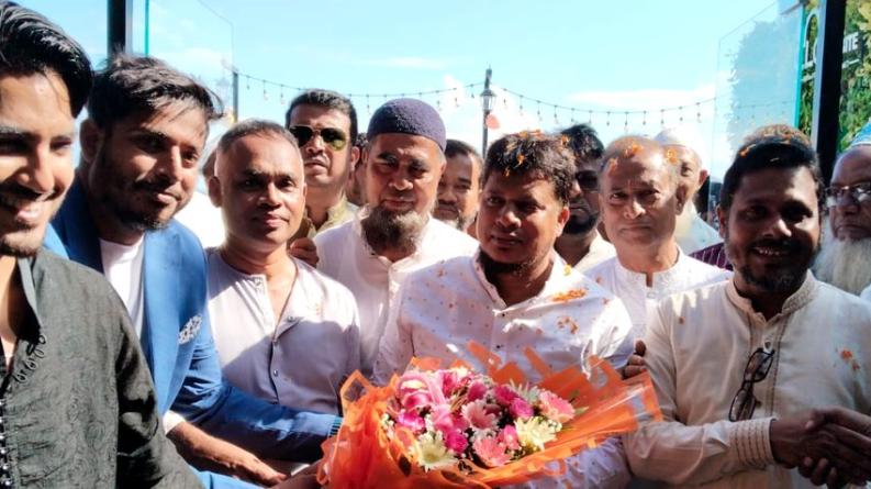 দোহারে ‘ক্লাউড বাইট রুফটপ’ রেস্টুরেন্ট উদ্বোধন, মানসম্মত খাবারের প্রতিশ্রুতি