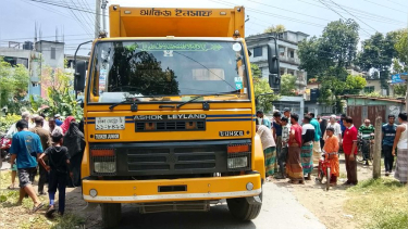 ভূঞাপুরে নিজ গাড়ির চাকায় পিষ্ট হয়ে হেলপারের মৃত্যু