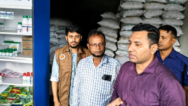লালমোহনে অতিরিক্ত দামে সার বিক্রি, ডিলারকে অর্থদন্ড