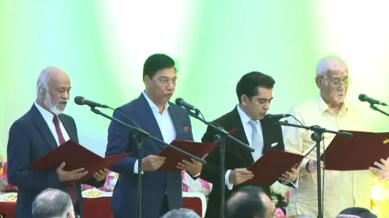 শপথ নিলেন নতুন চার মন্ত্রী ও দুই প্রতিমন্ত্রী