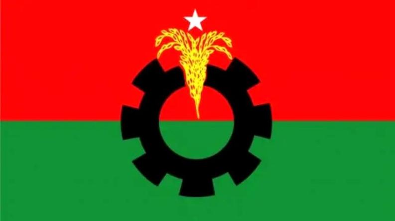 পটুুয়াখালী বিএনপিতে পাল্টাপাল্টি অভিযোগ, প্রতিষ্ঠাবার্ষিকীর মঞ্চে উত্তাপ