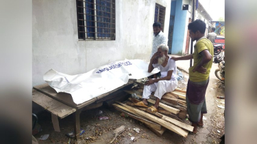 নেছারাবাদে সেফটি ট্যাংকে কাজ করতে নেমে রাজমিস্ত্রীর মৃত্যু