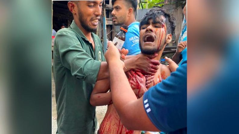 কাঁঠালিয়ায় ছুরিকাঘাতে যুবক রক্তাক্ত