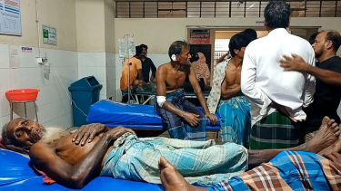আমতলীতে বিরোধীয় জমিতে হাল চাষ নিয়ে সংঘর্ষে ২০ জন আহত