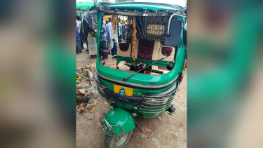 ভেড়ামারায় ত্রিমুখী সংঘর্ষে সিএনজি যাত্রী নিহত, আহত ৪
