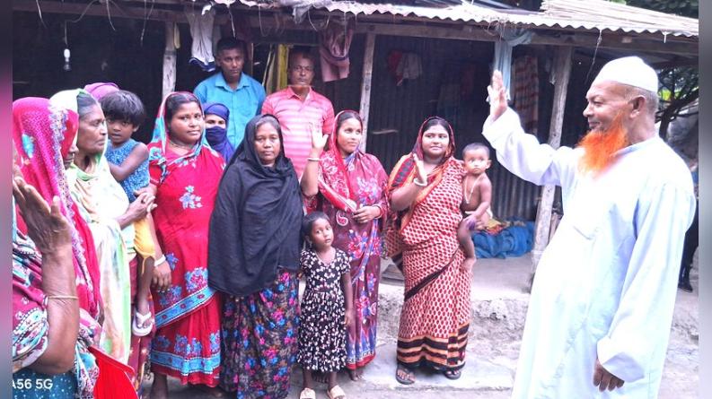 হাটখালী ইউপি চেয়ারম্যান পদে গণসংযোগে বয়েজ মাস্টার