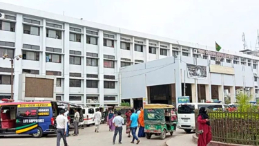 পটুয়াখালী হাসপাতালে বিদ্যুৎ সার্কিটের তামা চুরি, সংযোগ বন্ধ