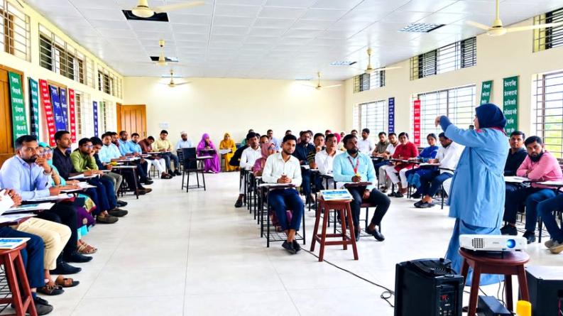 লালমোহনে স্কাউটিং বিষয়ক ওরিয়েন্টেশন অনুষ্ঠিত