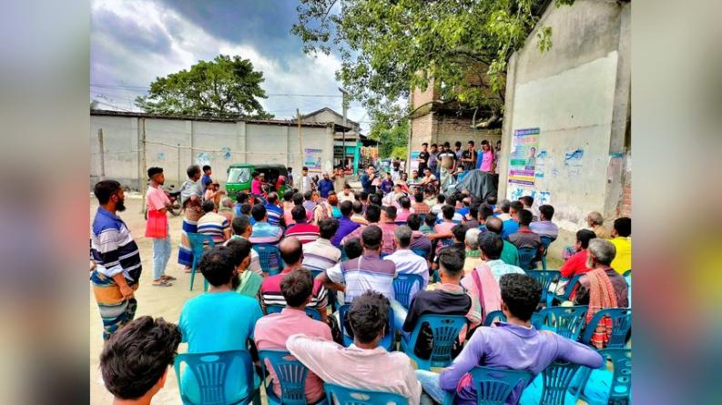 মা ইলিশ রক্ষায় ভেড়ামারায় জেলেদের সঙ্গে মৎস্য কর্মকর্তার মতবিনিময়