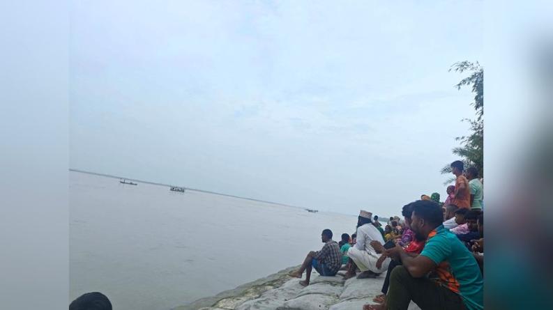 তিস্তায় গোসল করতে নেমে নিখোঁজ যুবক, নদীতে উদ্ধার অভিযান