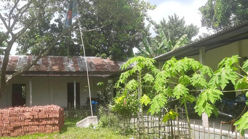 ৩ জন শিক্ষার্থী জন্য ২১ জন শিক্ষক