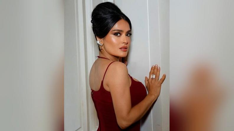 চিত্রনাট্যে ছিল না সেই নগ্ন দৃশ্য, শুটিংয়ে কেঁদেছিলেন সালমা...