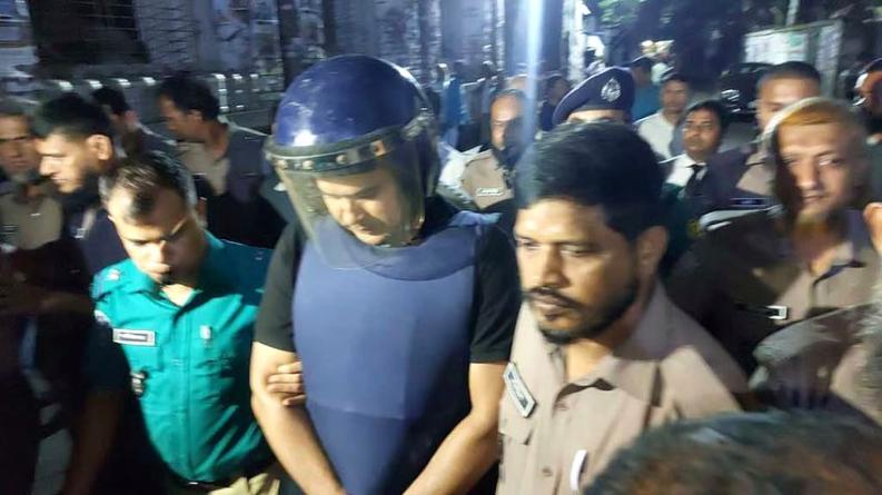 অডিও ছড়ানোর ঘটনায় ক্যান্টনমেন্ট থানার সাবেক ওসি রাষ্ট্রদ্রোহ মামলায় গ্রেপ্তার