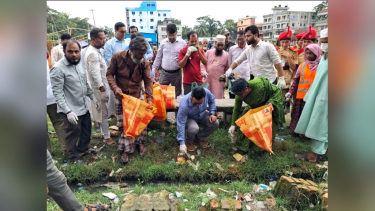 বাউফলে ডেঙ্গু প্রতিরোধে সচেতনতামূলক র‌্যালি ও পরিচ্ছন্নতা অভিযান