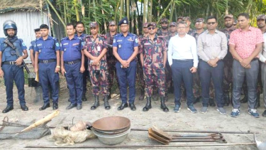 তিস্তায় পাথর উত্তোলনে প্রশাসনের অভিযানে ধ্বংস করা হলো অবৈধ সরঞ্জাম
