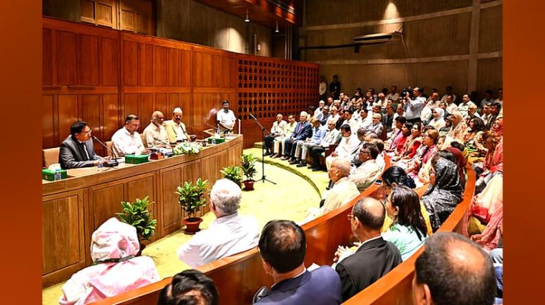 ‘স্বৈরাচার-গুপ্তরা’ এক হতে পারে, এমপিদের ঐক্যবদ্ধ থাকার নির্দেশ তারেক রহমানের