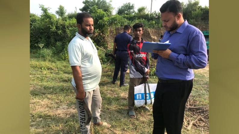কুষ্টিয়া: বিদ্যুৎ সঞ্চালন কেন্দ্রের পাশে মাটি কাটায় ৫০ হাজার টাকা জরিমানা