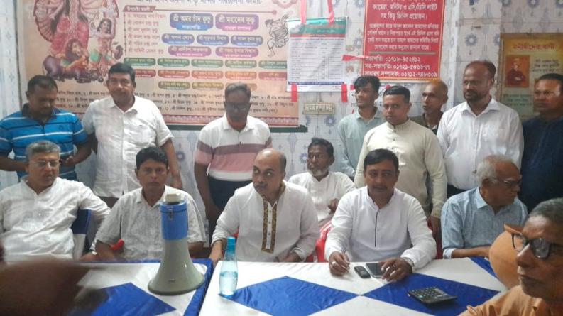 মহানবমীতে ভেড়ামারার মাতৃমন্দিরে ব্যারিস্টার রাগীব রউফ চৌধুরী