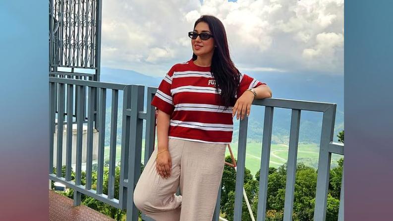 অপুর ‘বিজনেস মেন্টর’ কে এই যুবক, জন্মদিনে আবেগঘন পোস্টে জানালেন অভিনেত্রী
