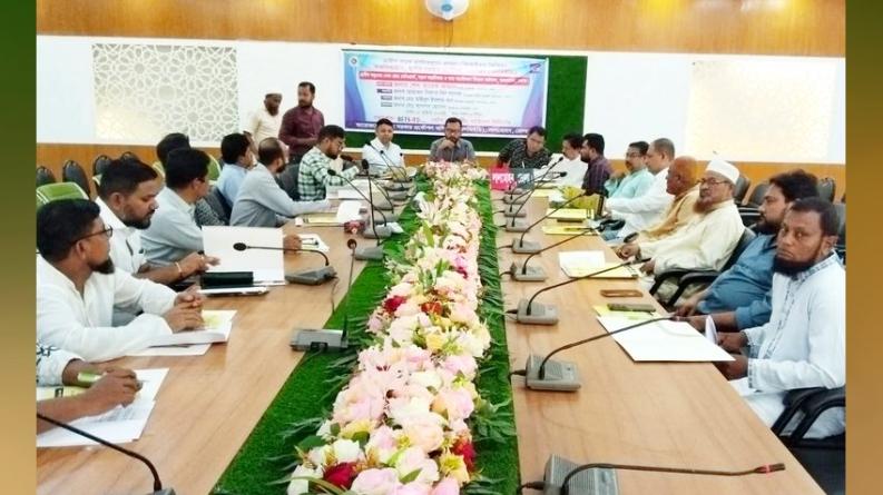 লালমোহনে গ্রামীণ সড়ক উন্নয়নে অগ্রাধিকার নির্ধারণে কর্মশালা