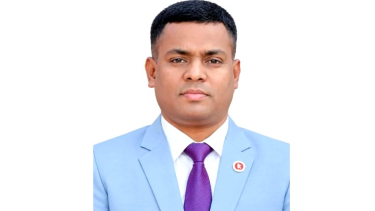 এমপির নির্বাচনী বক্তব্যে করতালি, নিজকে বিএনপি নেতা দাবী ইউএনওর